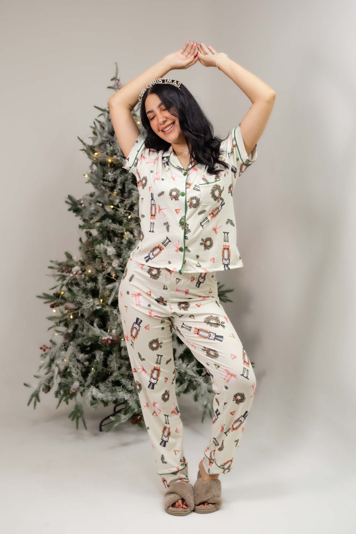 Alana Cascanueces Pantalón