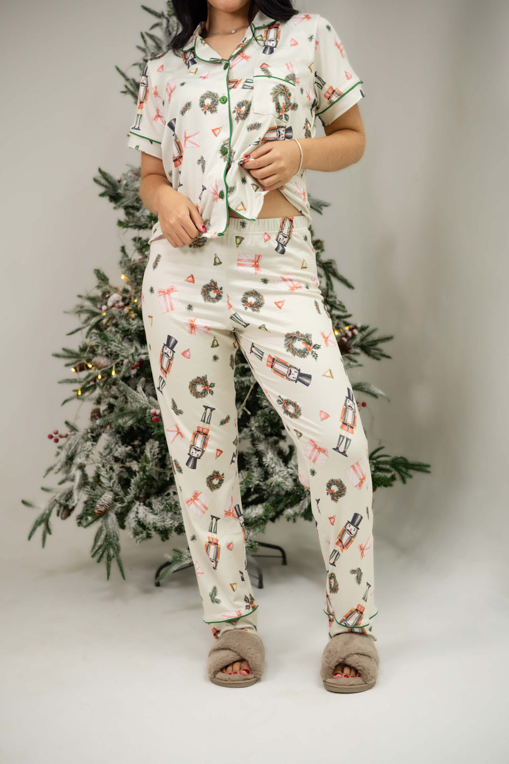 Alana Cascanueces Pantalón