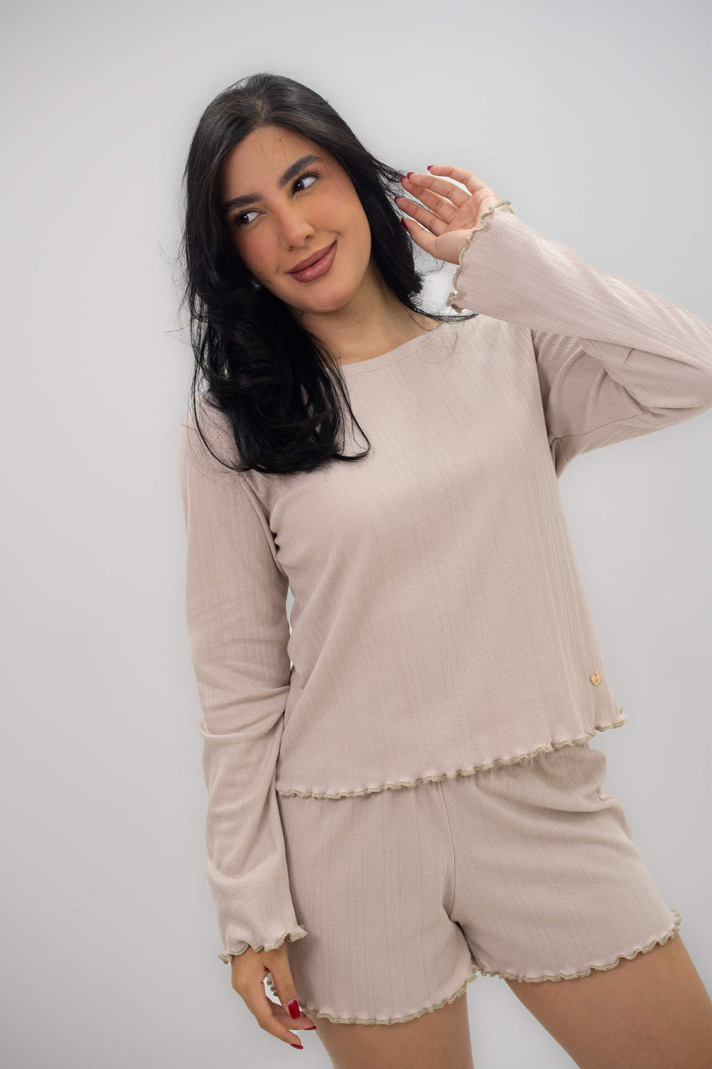 Emma Buzo + Short - Beige