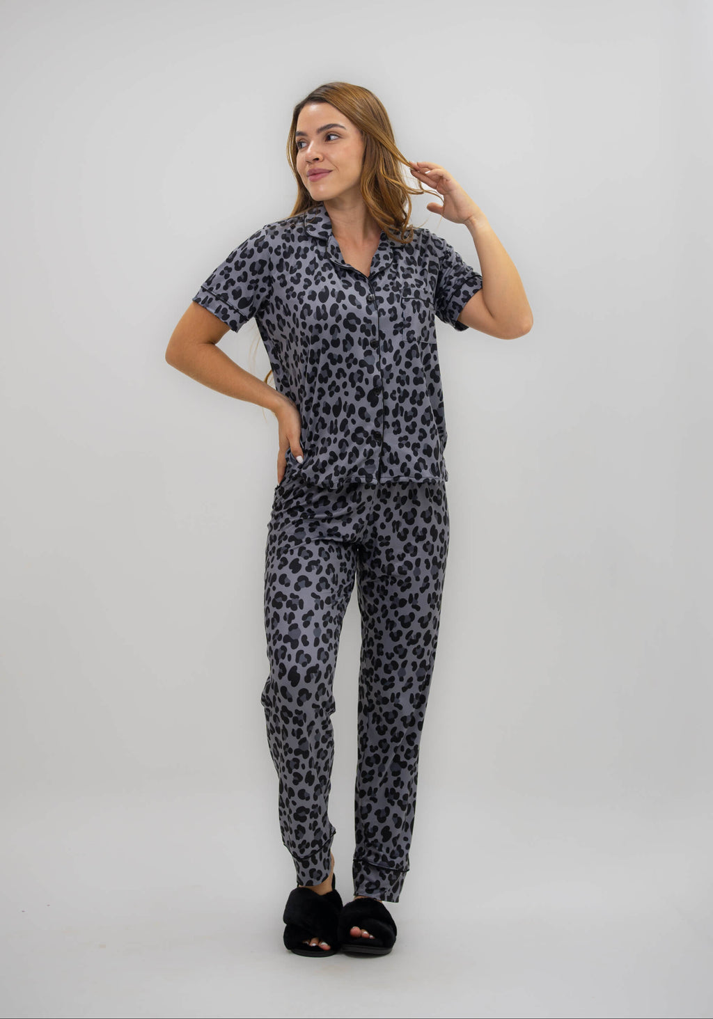 Pijama Alana Animal Print Negro Pantalón